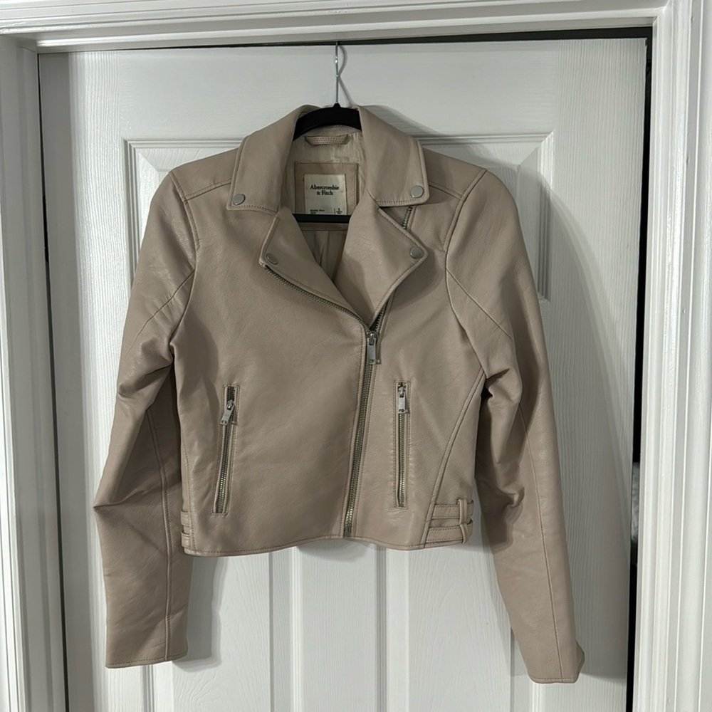 Abercrombie & Fitch vegan leather jacket. Taupe. Size S.